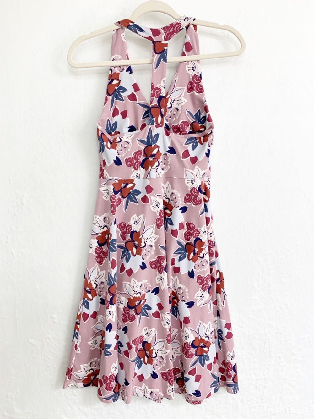 Pact Fit & Flare Gathered Halter Dress in Fresh Flora Lavender Haze Sz XS - Picture 3 of 15